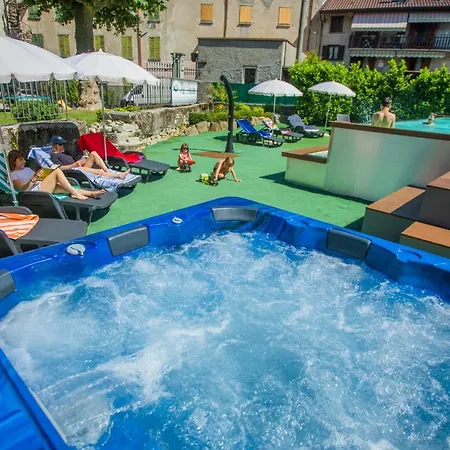 Moiacchina Luxury *