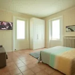 Moiacchina Luxury * Bevera (Lombardia)