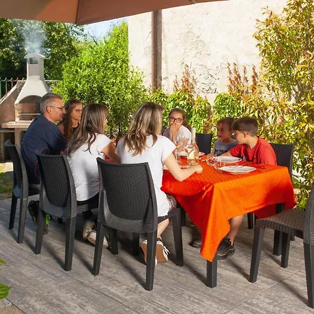 فيلة Moiacchina Luxury *